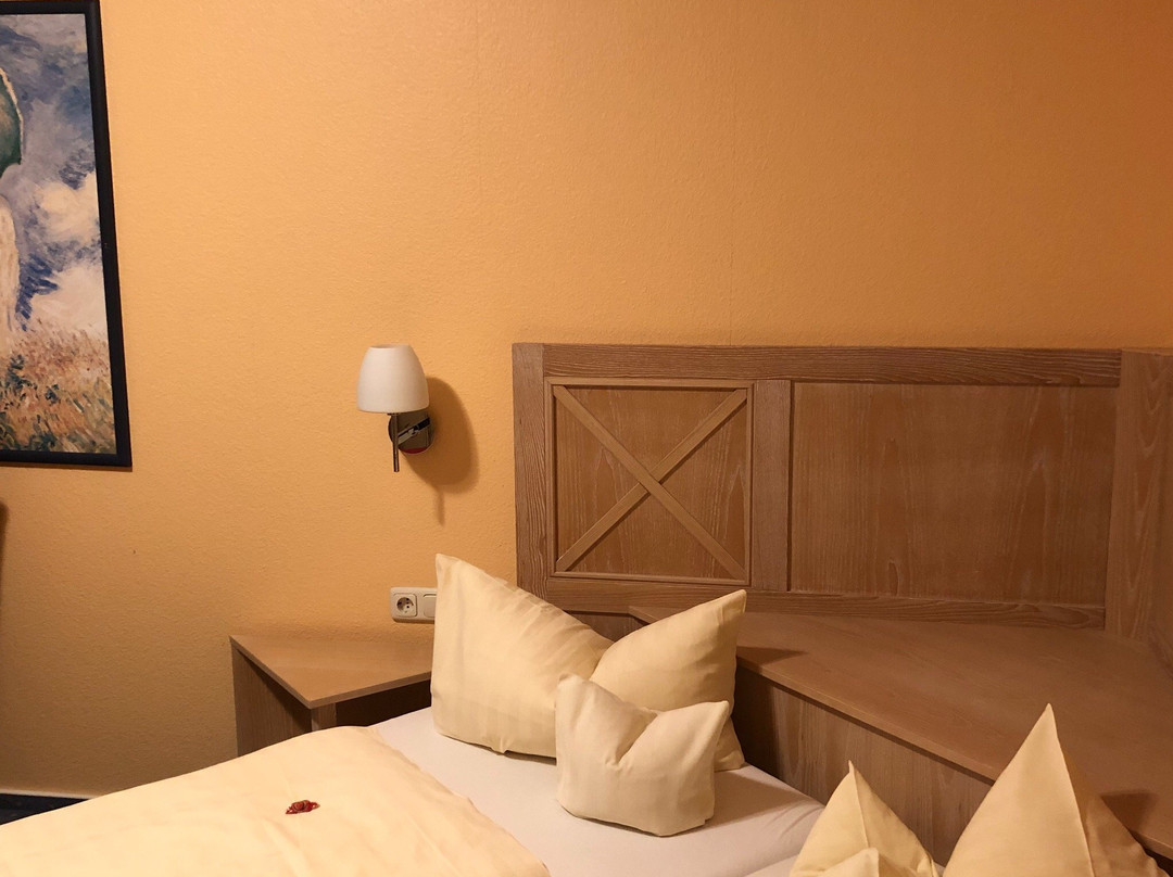 阿彻特灵登酒店主图