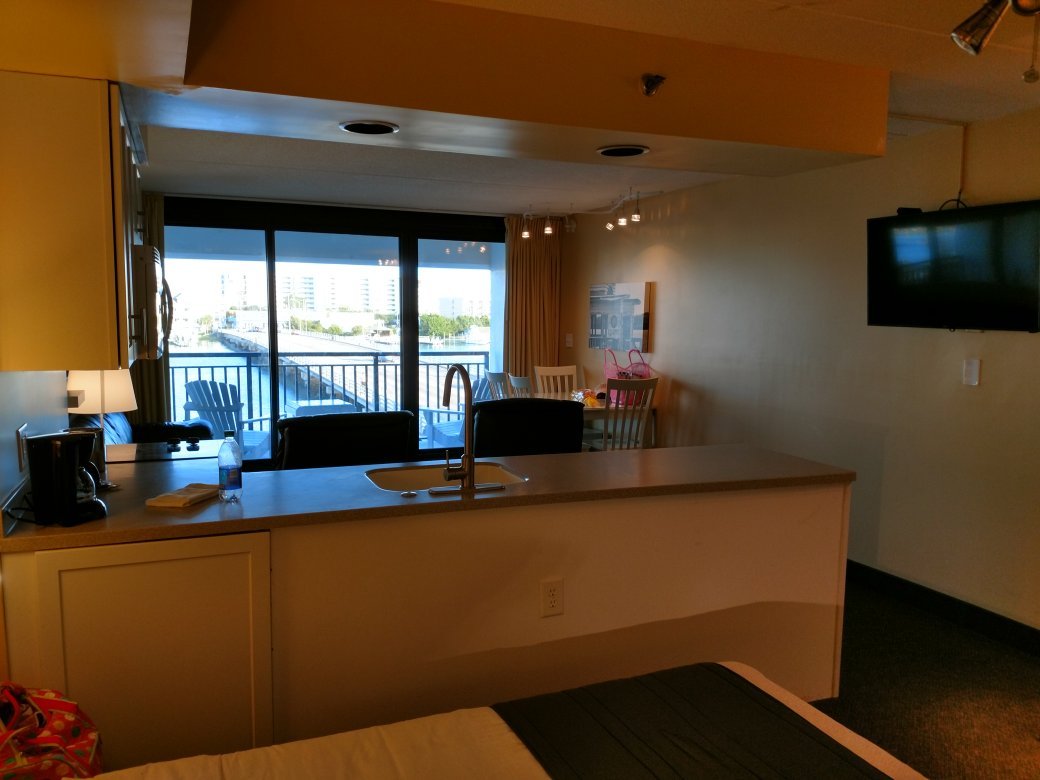 Harbor Inn-官方