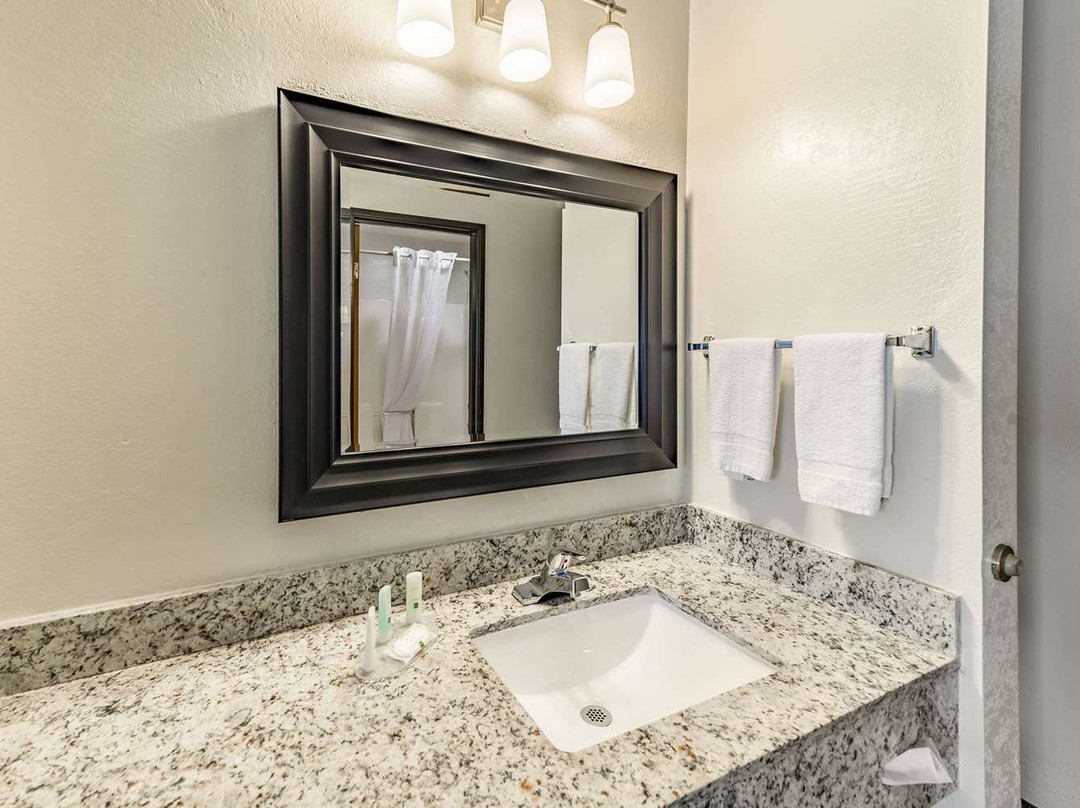 Quality Inn Allen - Plano East主图