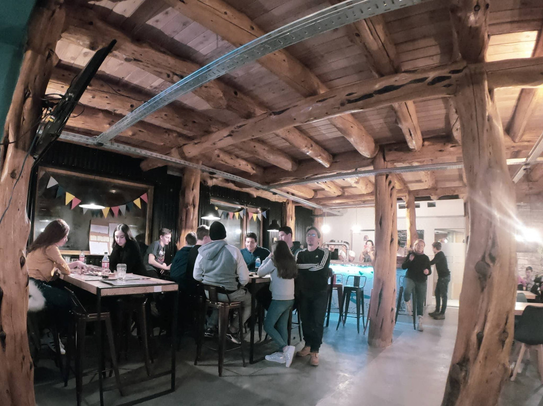 Caviahue餐馆和美食-Invernalia