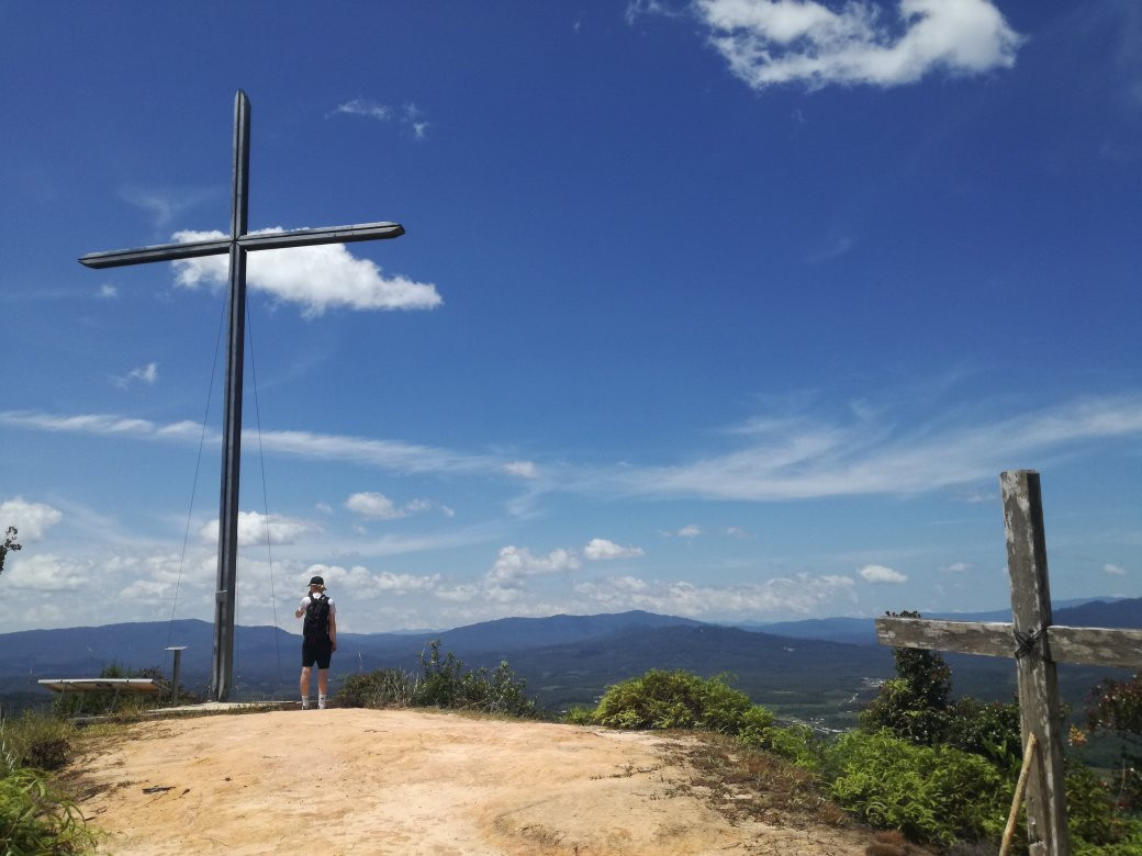 Prayer Mountain-Bario必去景点