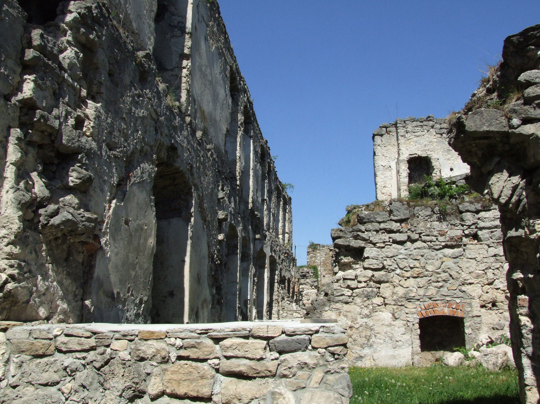 Satanov旅游景点-Chortkiv Fortress