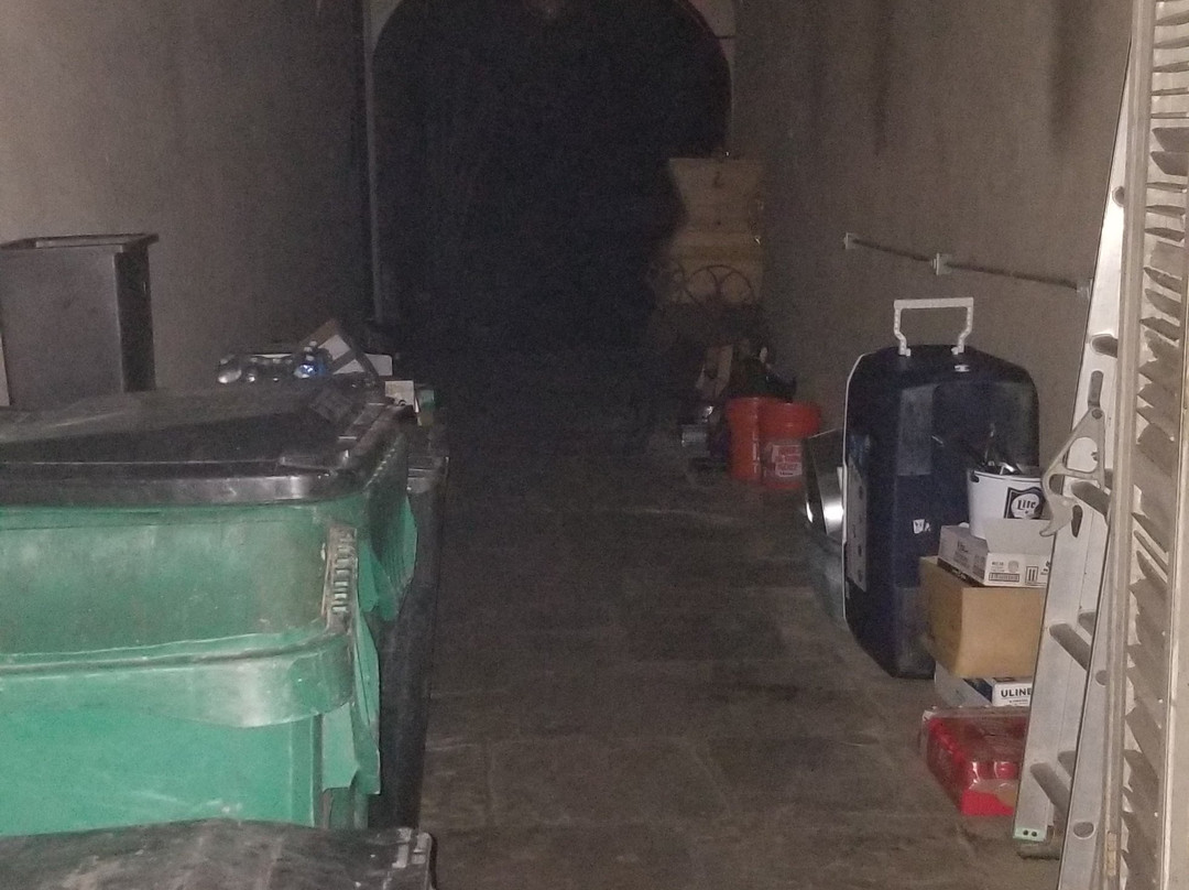 鬼屋景点图片
