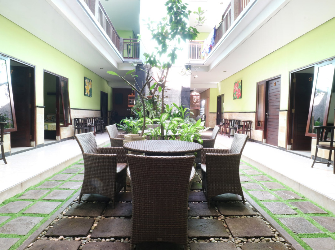 努彭杜克甲酒店主图