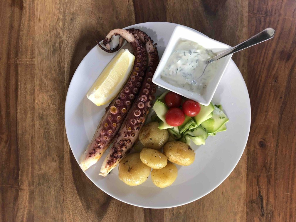 Egoiste Deli & Bistro