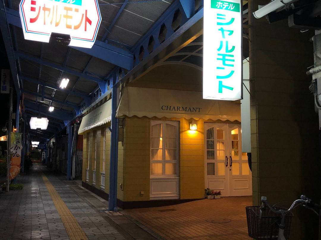 查曼特酒店主图