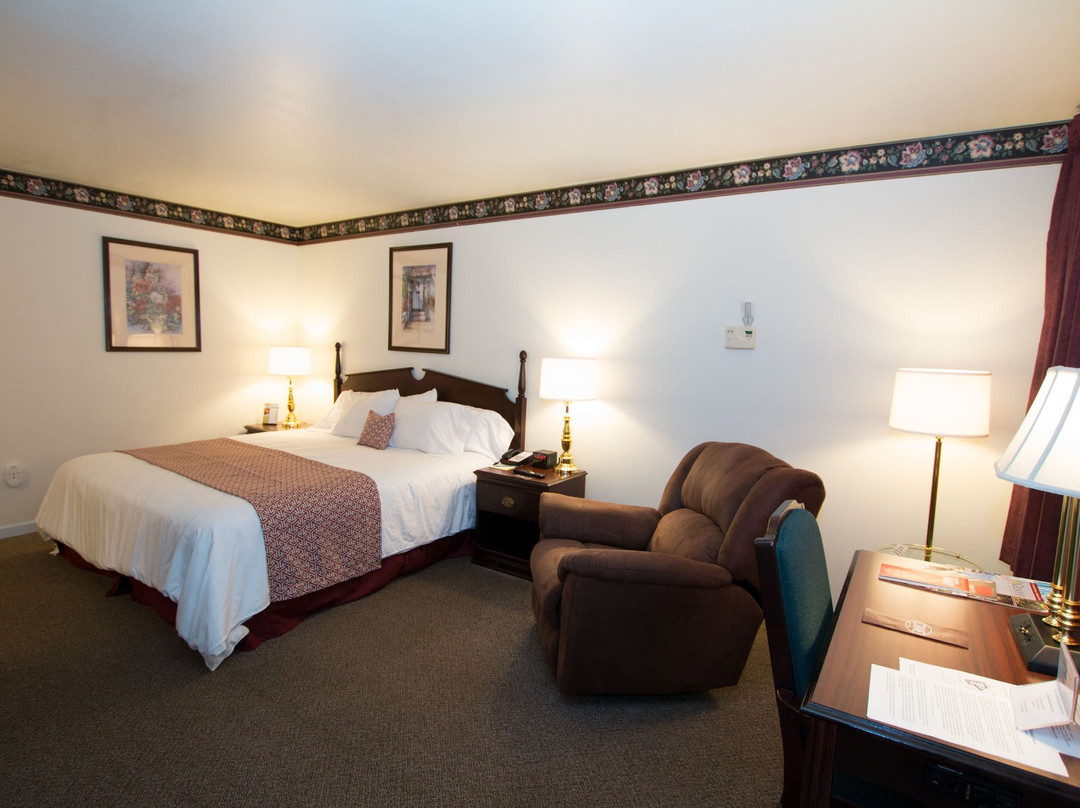 Chalet Motel Mequon主图