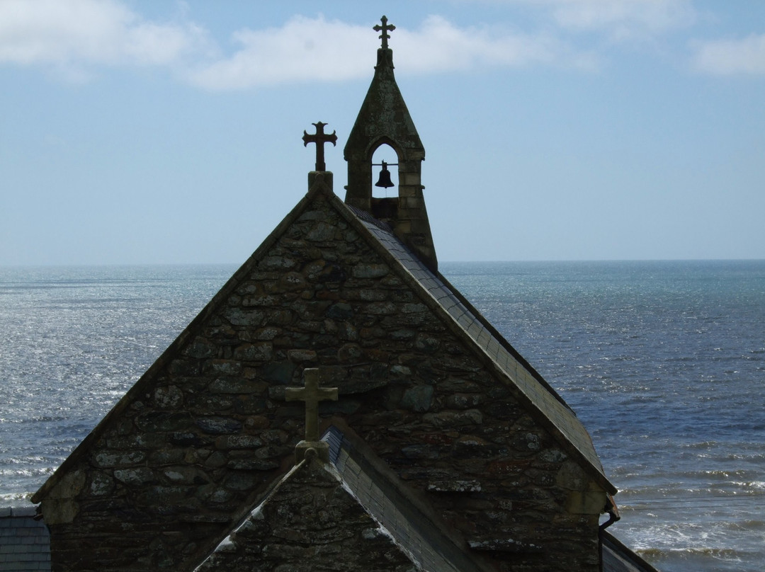St Mary & St Bodfan Church-Llanaber必去景点