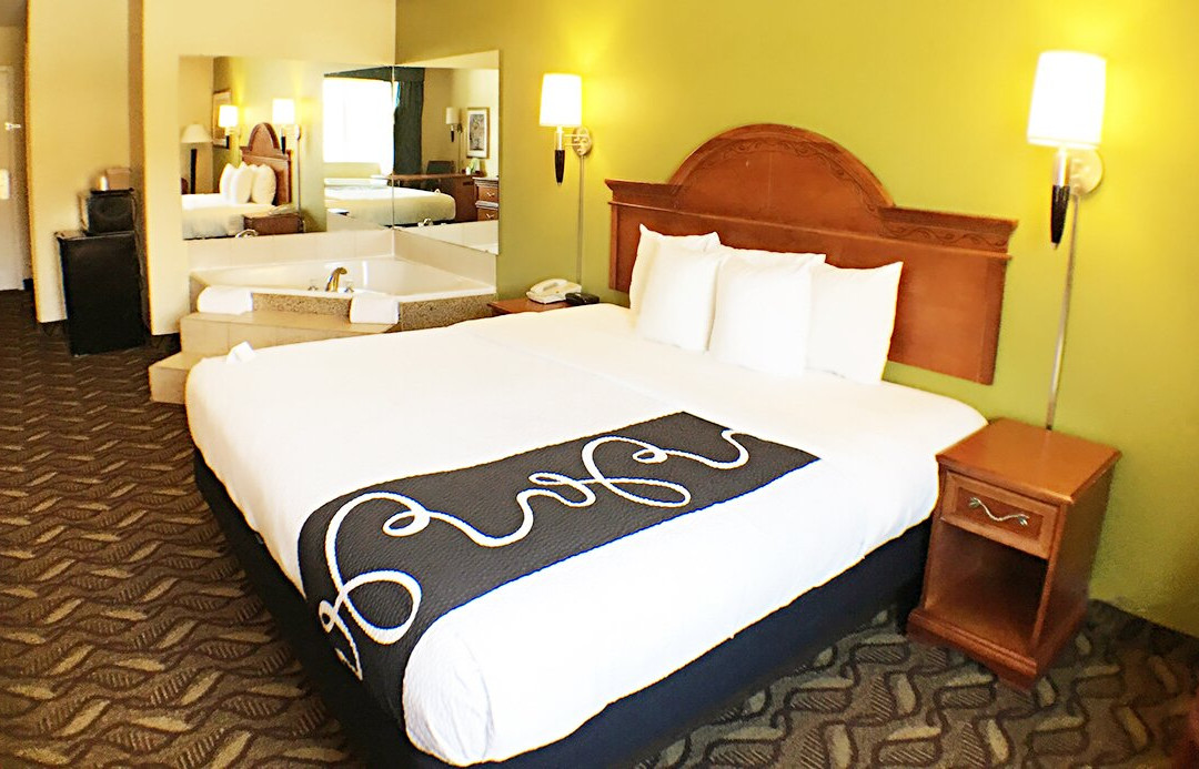 La Quinta Inn & Suites by Wyndham Fort Smith主图