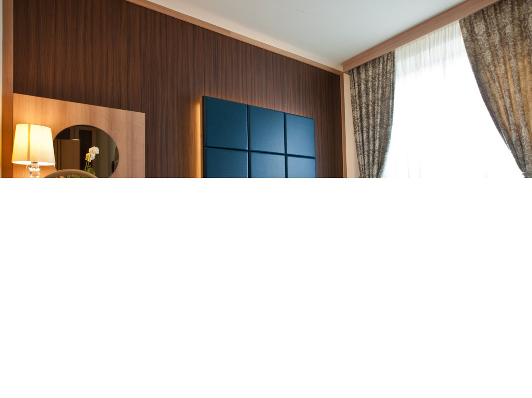 Piccolo Hotel主图