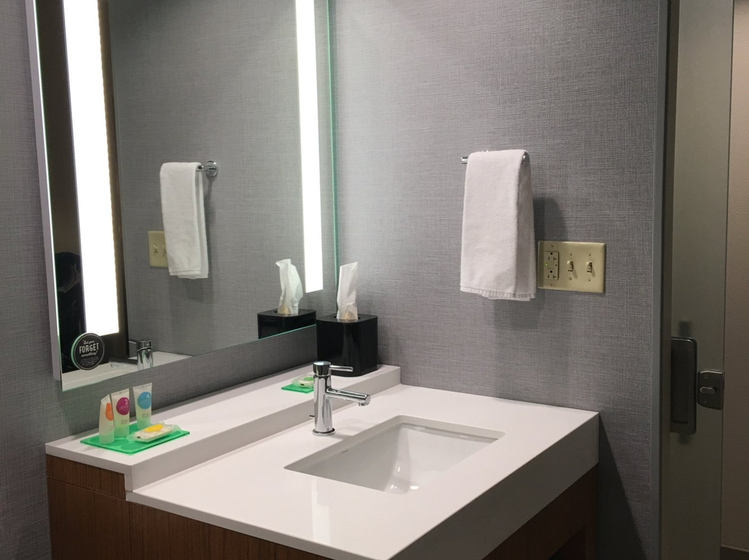 Hyatt Place Cincinnati / Sharonville Convention Center主图