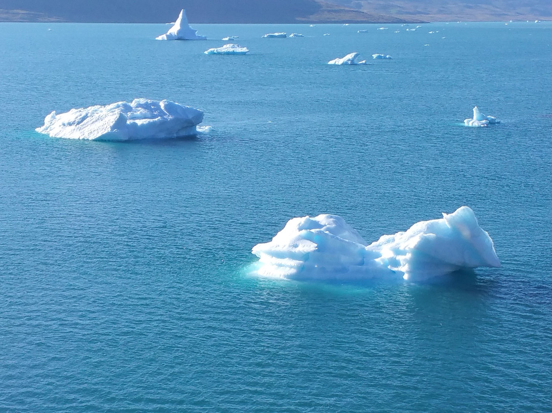 Blue Ice Explorer景点图片