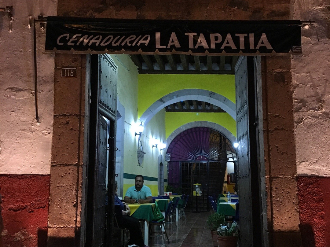 Cenaduria la Tapatia