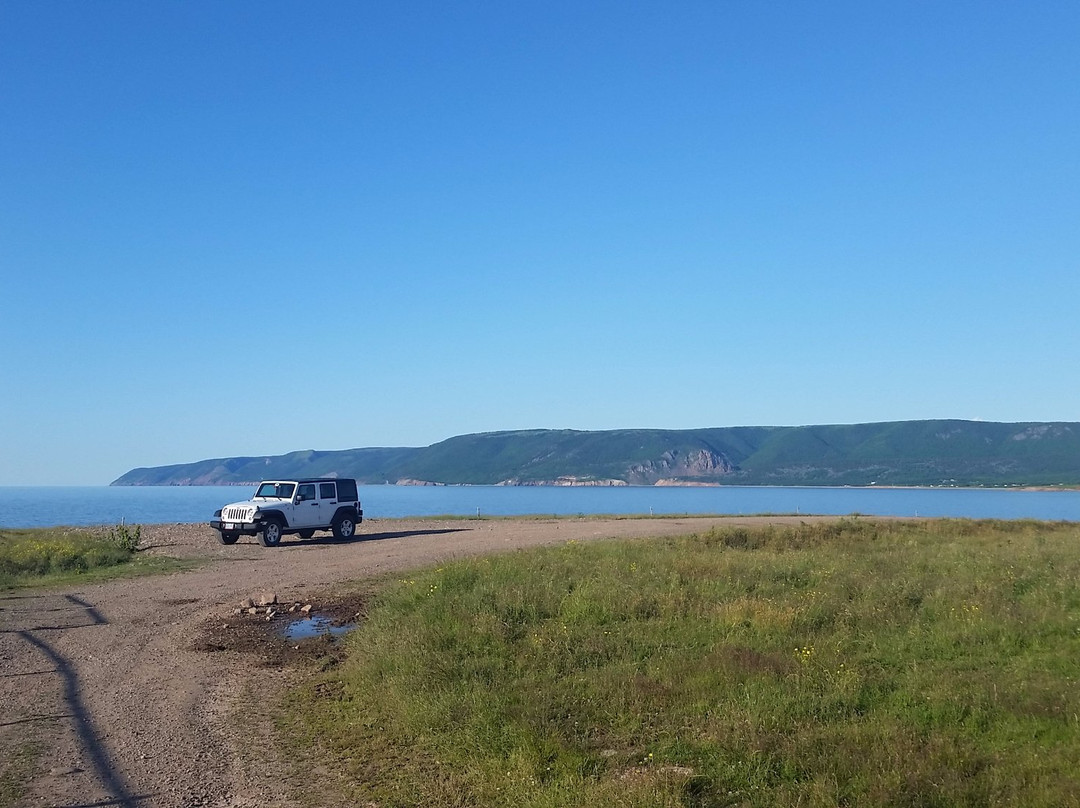 Enragee Point Lighthouse-Cheticamp必去景点