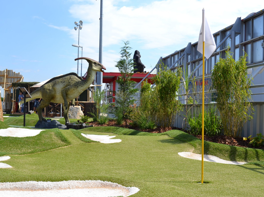 Abenteuer Minigolf - Vergessene Welt-格拉茨城必去景点