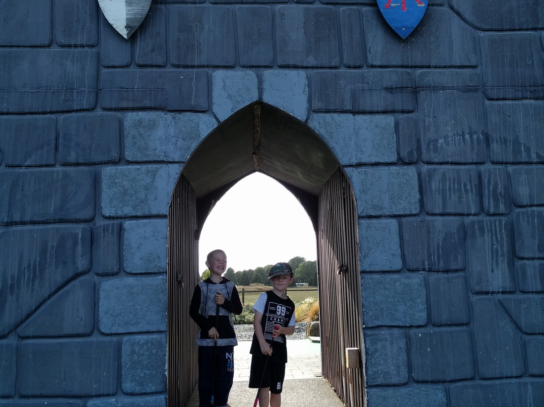 Golf Warehouse-基督城必去景点