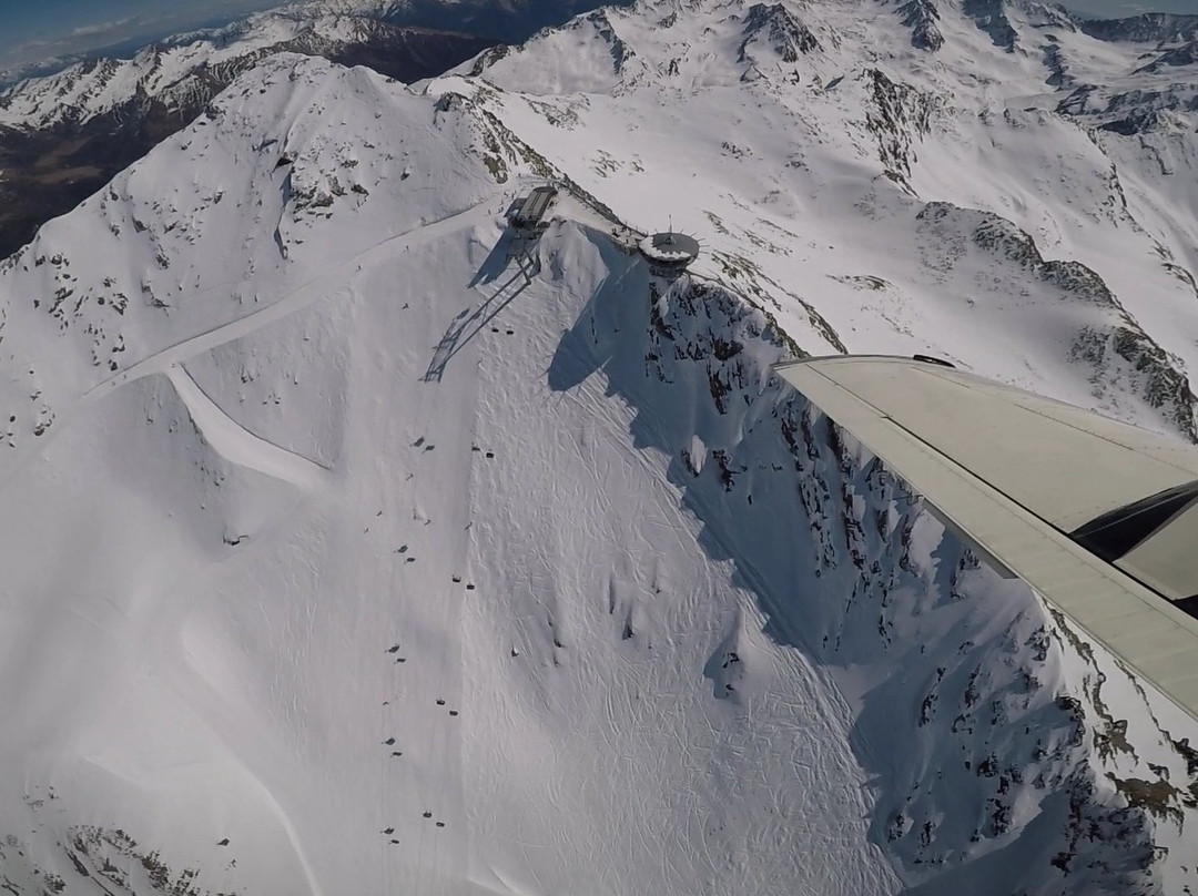 Sightseeing Flight Experience FBT-茵斯布鲁克必去景点