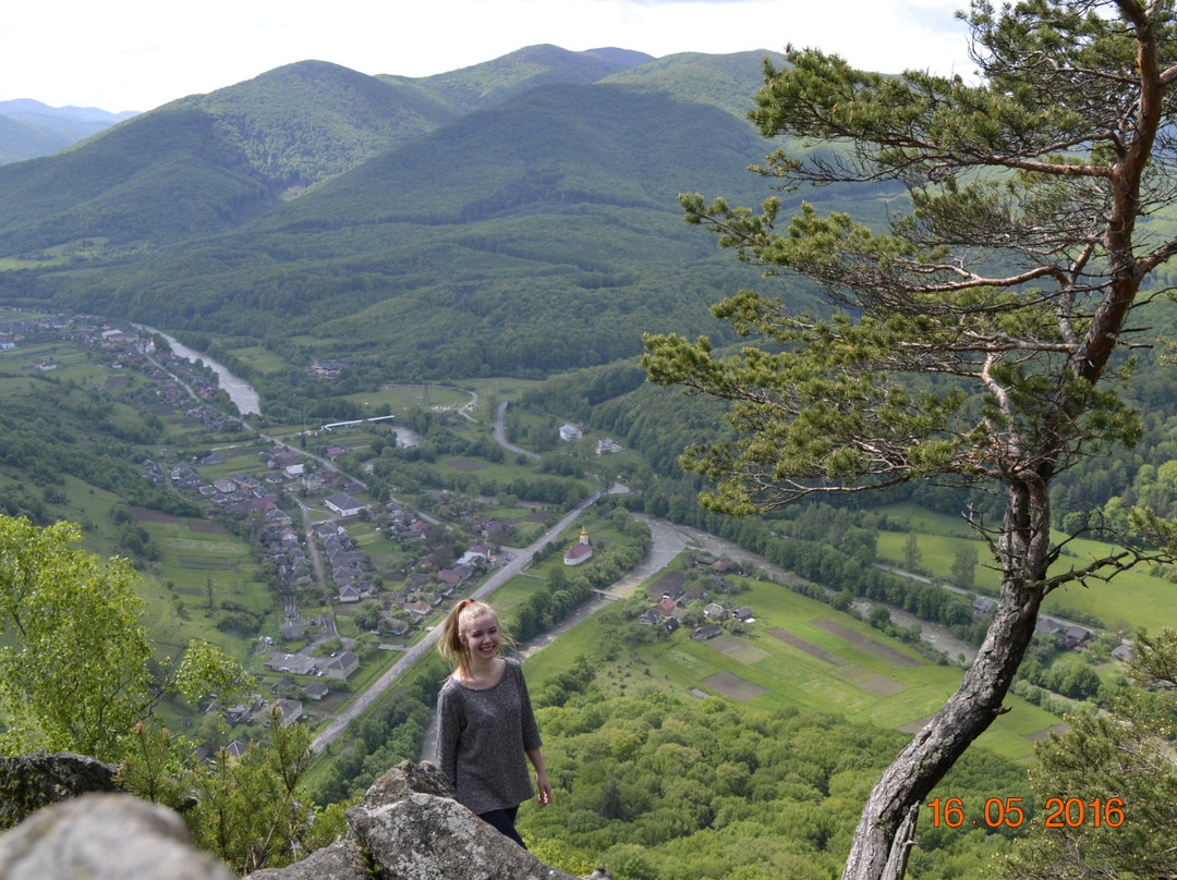 Zhdeniyevo旅游景点-Vysokyy Kamin Mountain