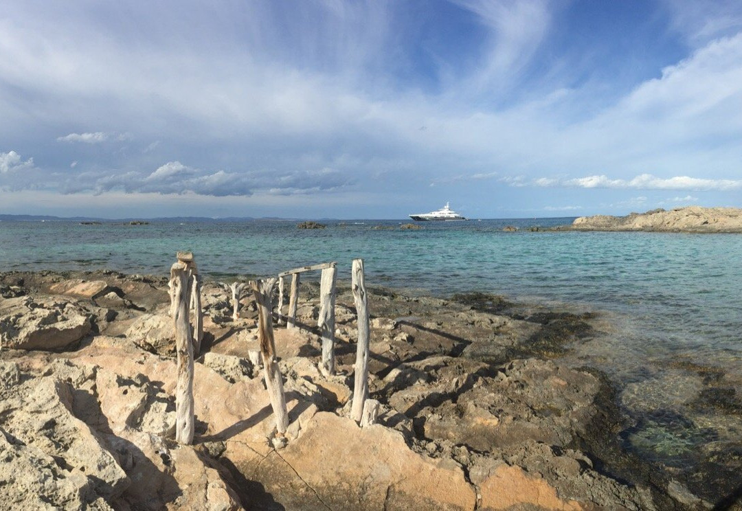 Lux Charters Ibiza景点图片