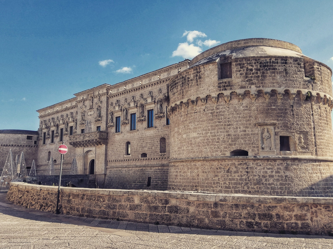 Melpignano旅游景点-Castello di Corigliano d'Otranto