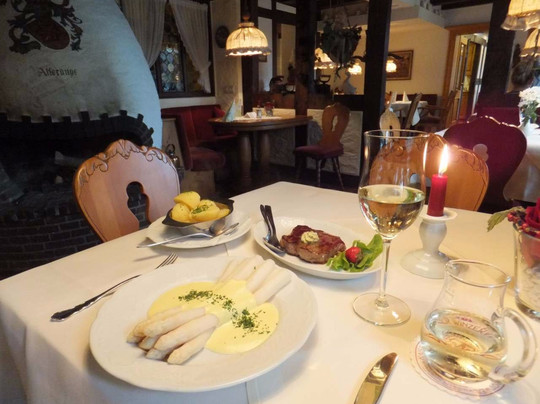 Drolshagen餐馆和美食-Landhotel Halbfas-Alterauge