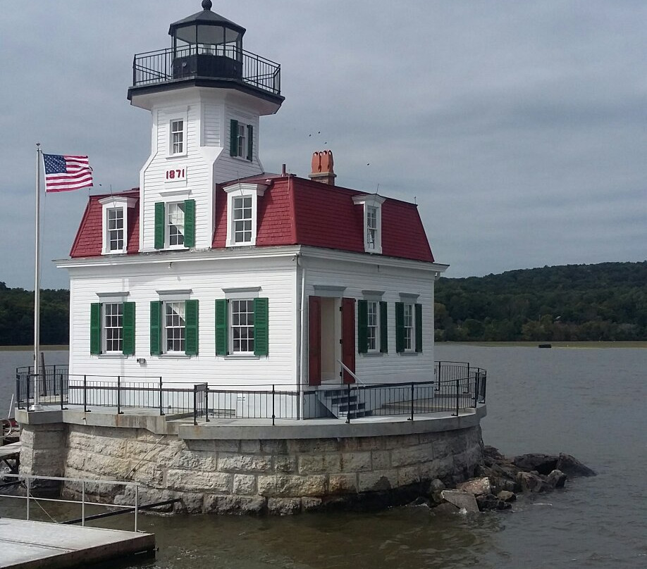 The Esopus Meadows Lighthouse景点图片