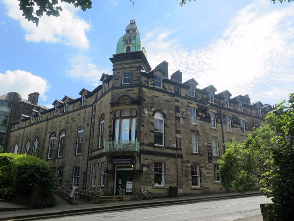 Buxton Museum and Art Gallery景点图片