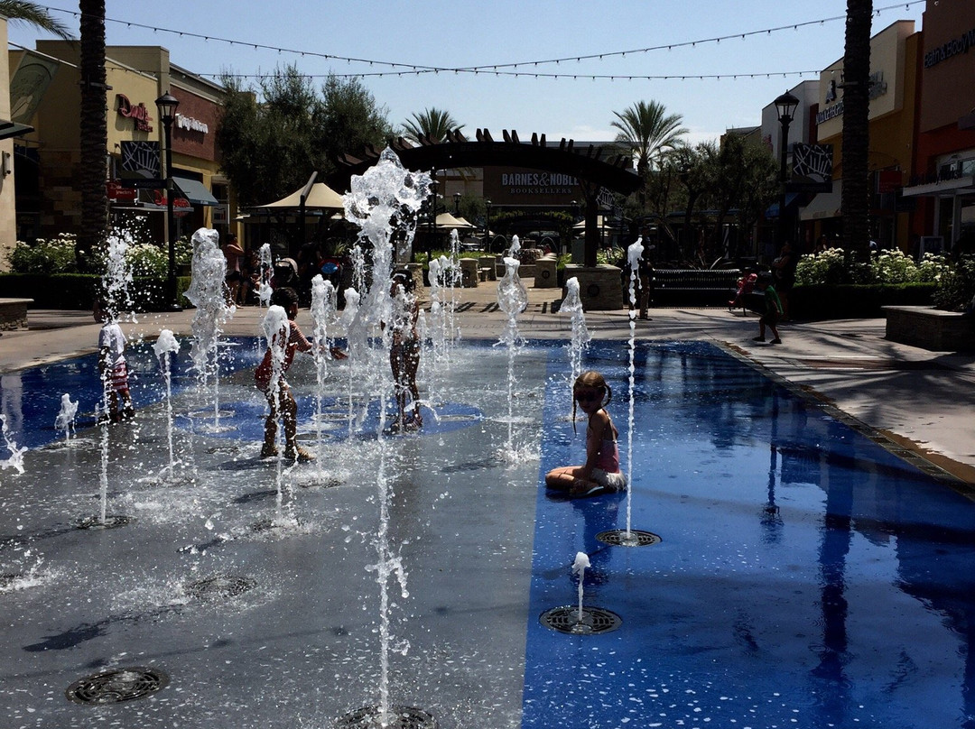 The Shoppes at Chino Hills-奇诺岗必去景点