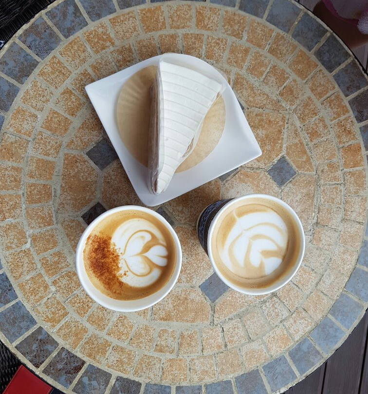 三陟市餐馆和美食-Crema Costa Samcheok Haesuyokjang