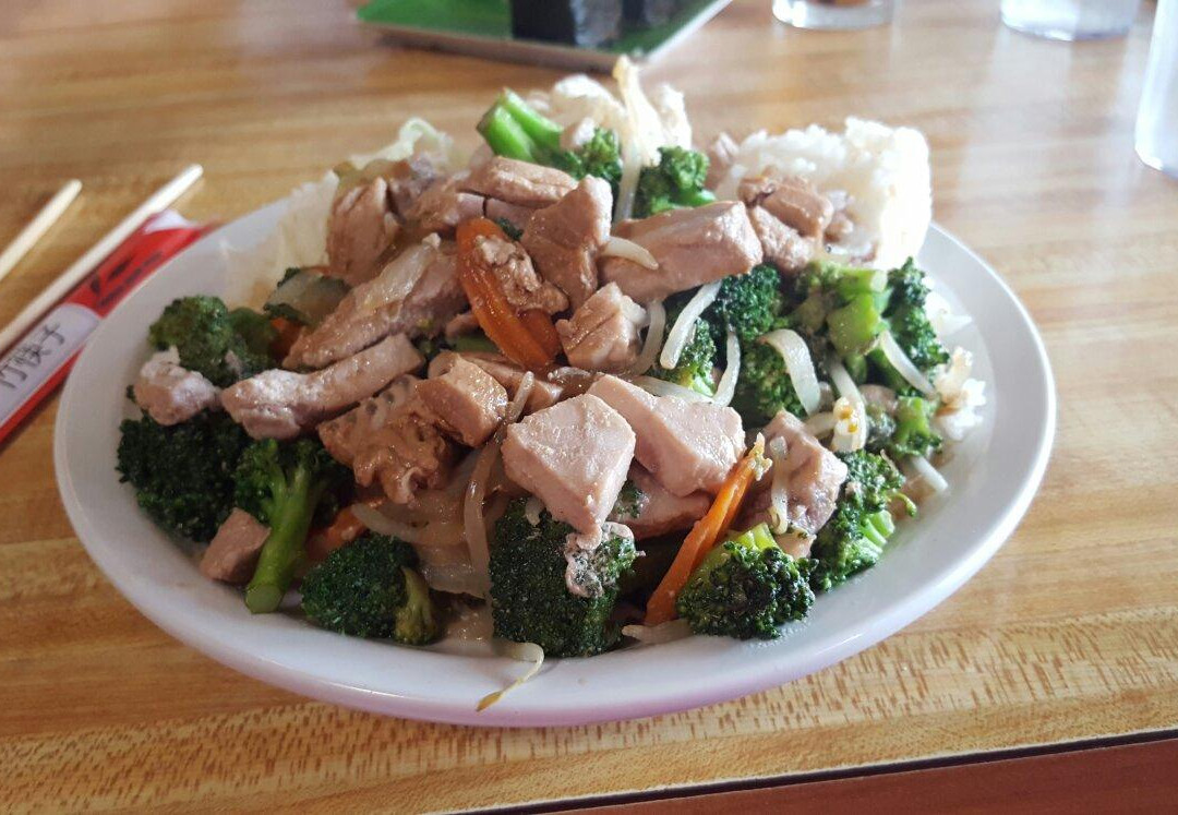 Bamboo Grove Hawaiian Grille