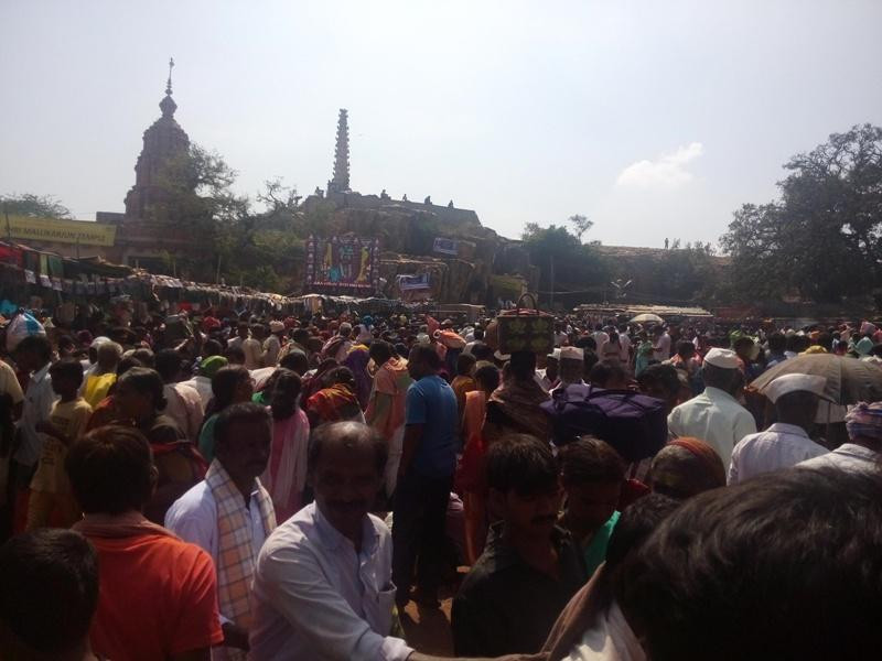 Shree Renukaa Yallamma Devi Temple-Saundatti必去景点