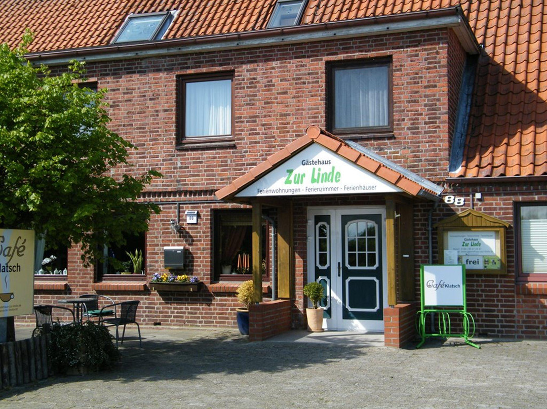 Ihlienworth酒店住宿-Gastehaus zur Linde