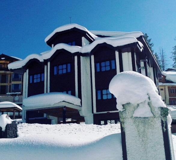 Gulmarg Inn
