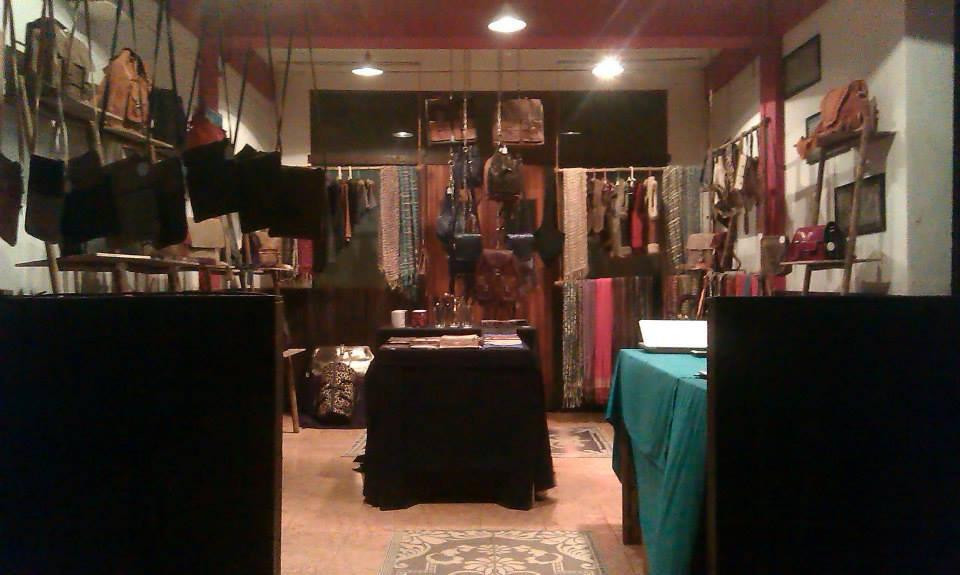 Altered Native-安朱纳必去景点