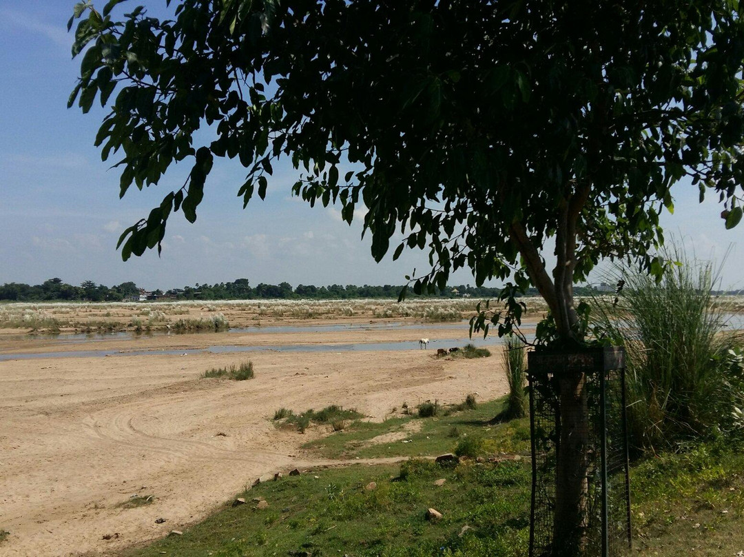 Falgu River景点图片