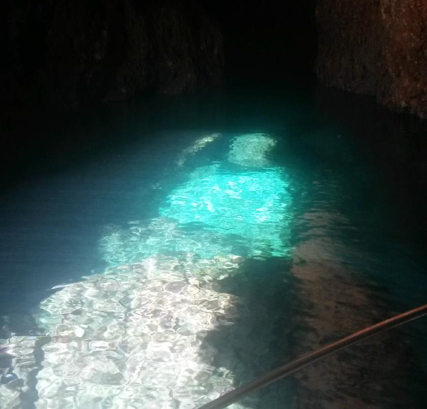 Magic Boat Menorca-米诺卡必去景点