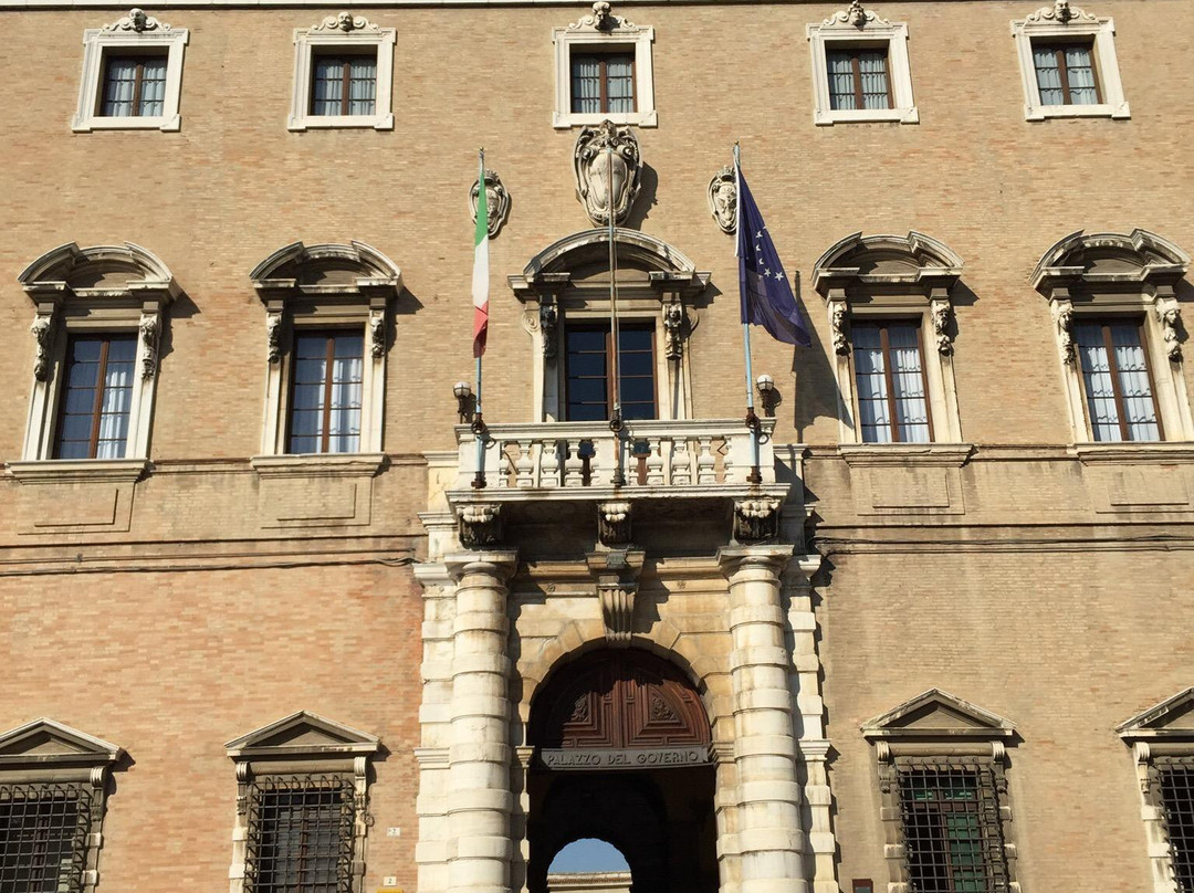 Palazzo Paulucci-弗利必去景点