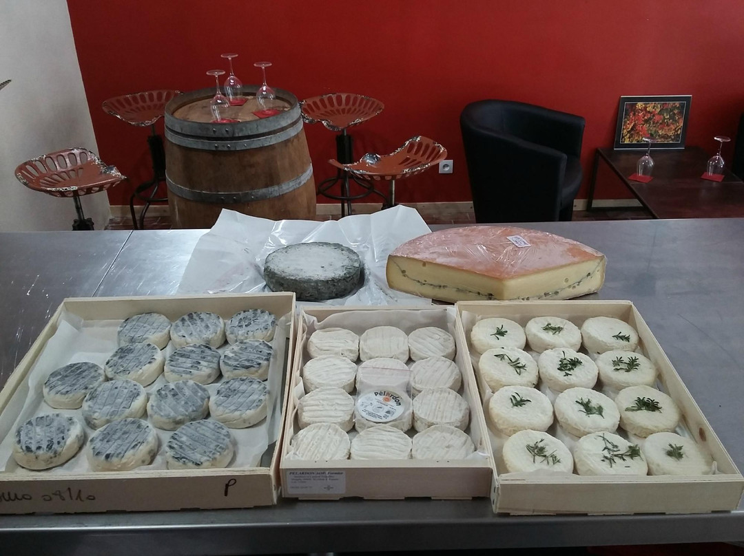 La table de Cav'istres景点图片