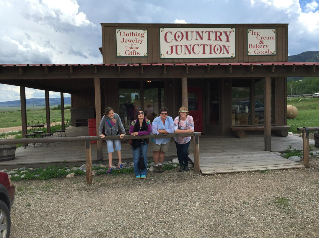 Country Junction-Centennial必去景点