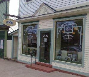 Apostle Islands Booksellers景点图片