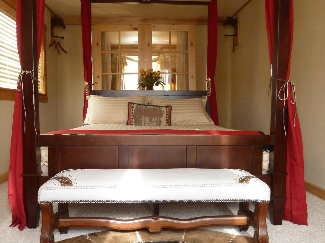 The Inn at Whiskey Belle Ranch