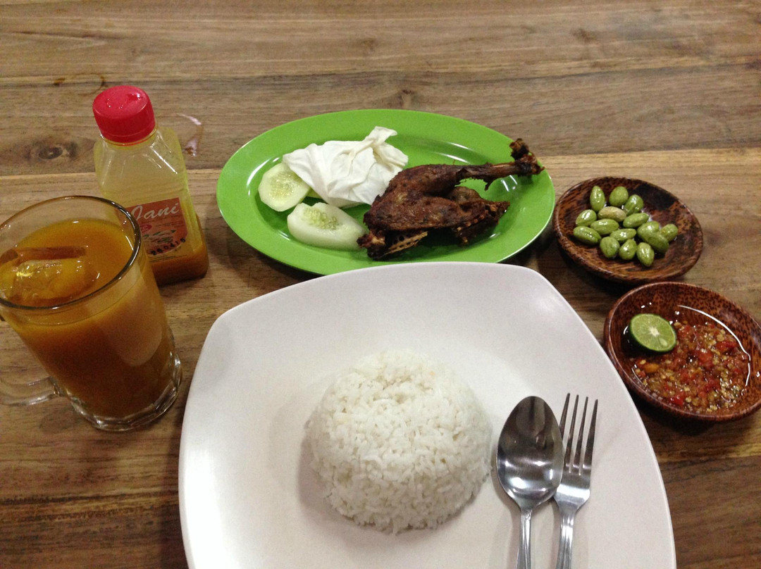 Bebek Goreng H. Slamet