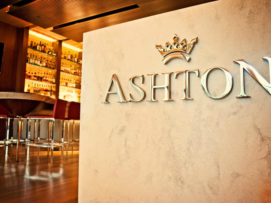 ASHTON CIGAR BAR-费城必去景点