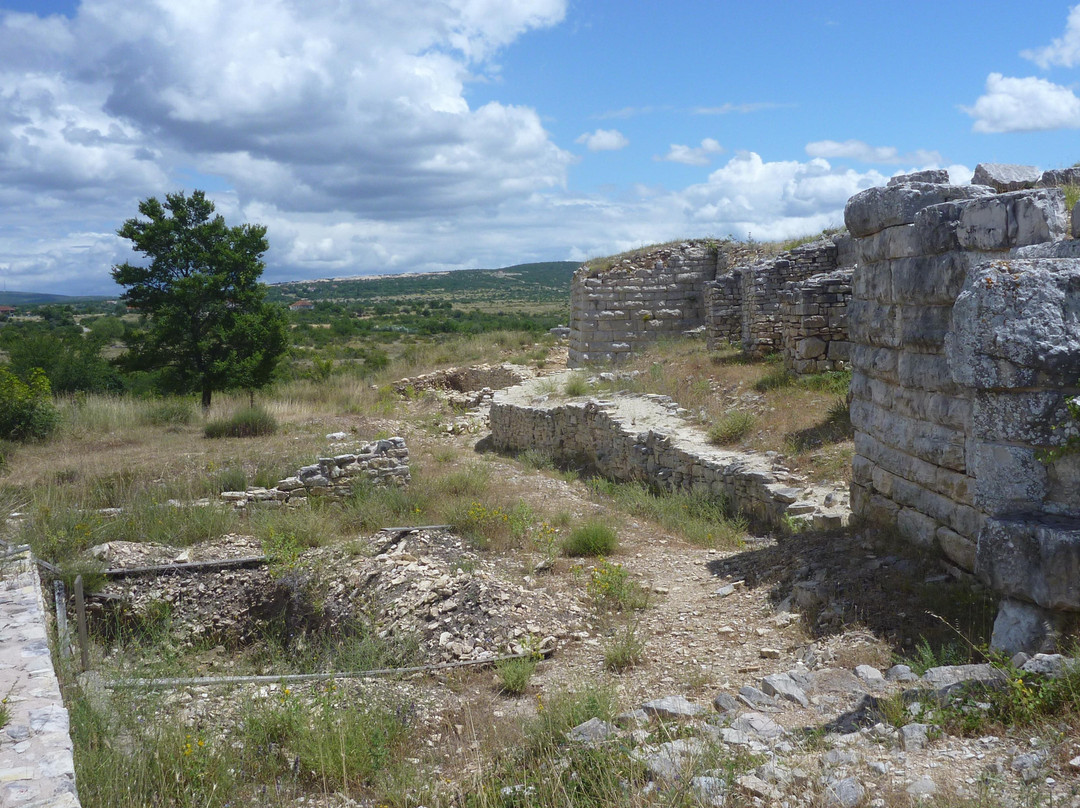 Gornji Karin旅游攻略图片