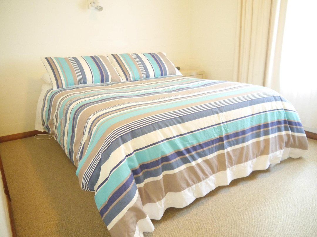 Eastern Beach Holiday Units主图