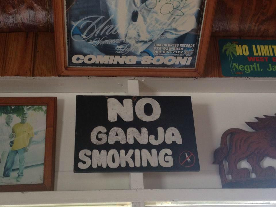 No Limits Bar-内格里尔必去景点