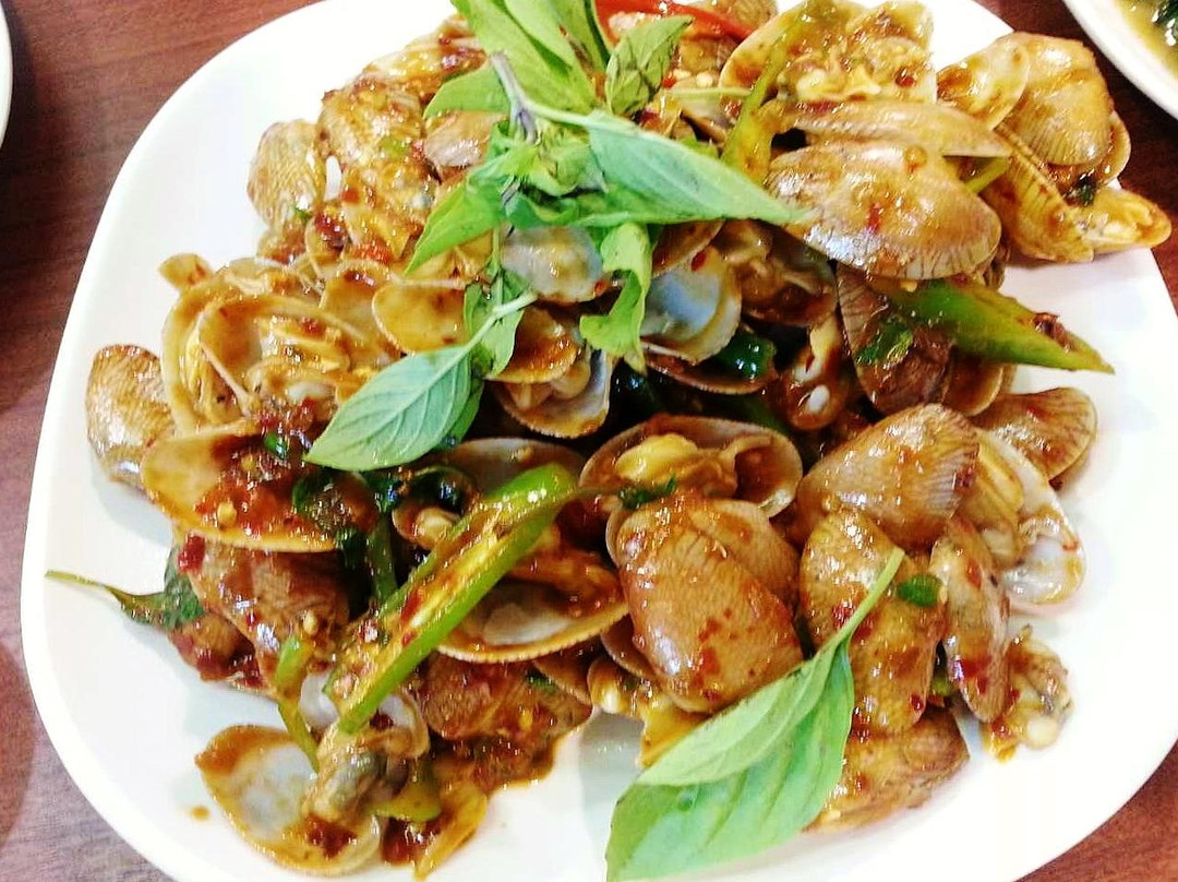 班赞生鲜市场-芭东海滩必去景点