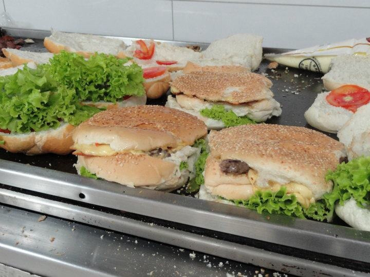 Birigui餐馆和美食-Celinho Lanches