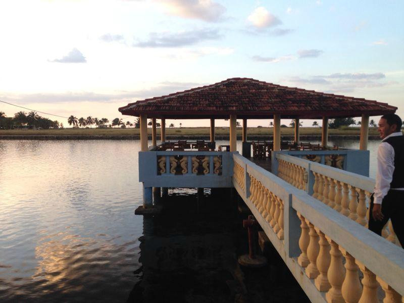 Caimito餐馆和美食-Paladar El Laurel