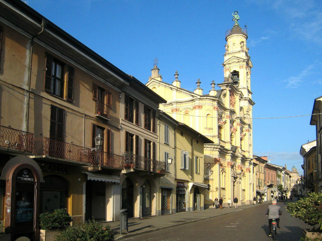 Chiesa della Santissima Trinita'-克雷马必去景点